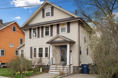 92 Westover St 1