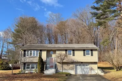 134 Maple St 1