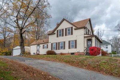 45 Wildwood Ave 1