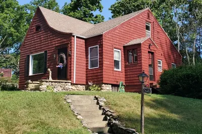 170 W Main St