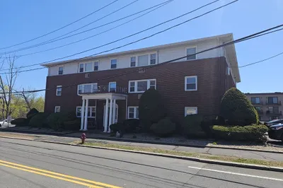 100 Magnolia Ave #6