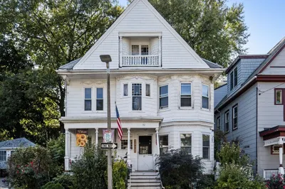57 Weld Hill St