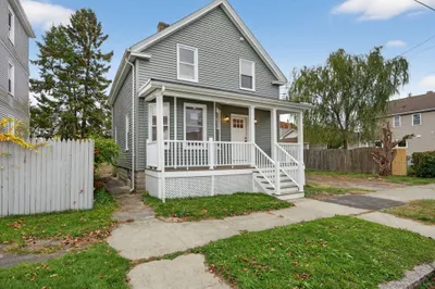 49 Stackhouse St