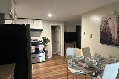 38 Byers St 1