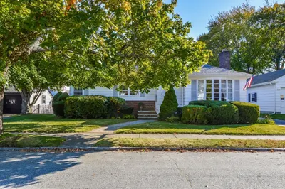 190 Plymouth St 1