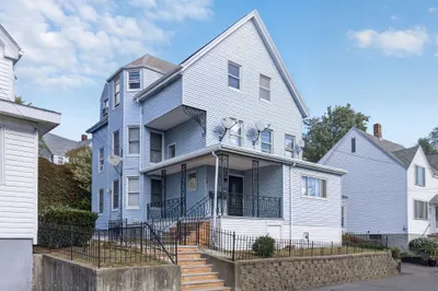 12 Montfern Ave 1