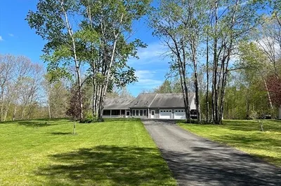 290 Woods Rd 1