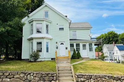 55 Rice St 1