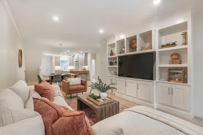 165 Cambridge Rd #10 1