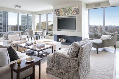 1 Avery Street #19B 1