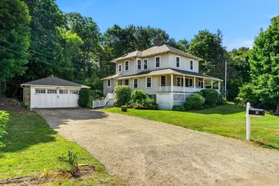 64 Riverview Road 1
