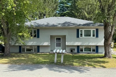 1 Patricia Dr #1 1