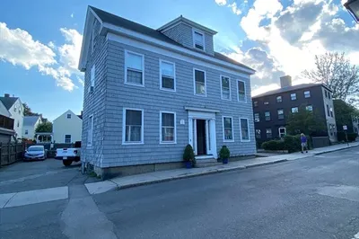 35 State St #1