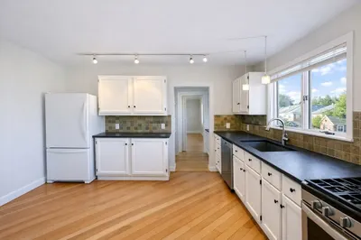 29 Edward T Sullivan Rd #2