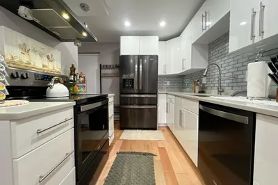 7 Weld St #29
