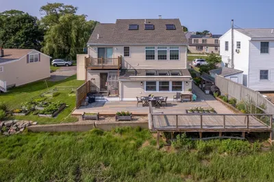 8 Rio Drive 1