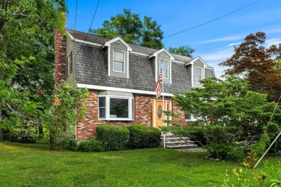 89 W Meadow Rd 1