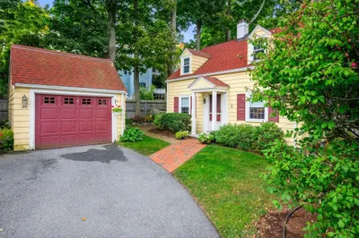 20 Otis Street 1