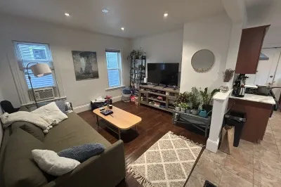 23 Granville Ave #1