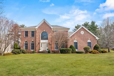 30 Hancock Rd
