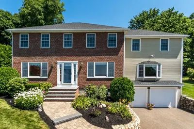 44 Raffaele Drive 1