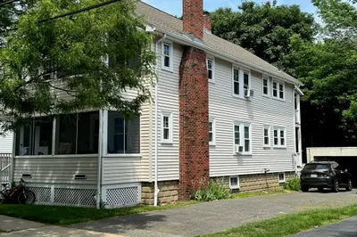 18 King St #2