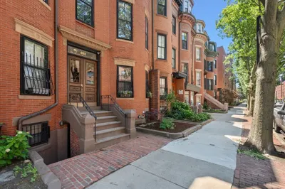 408 Columbus Ave #2 1