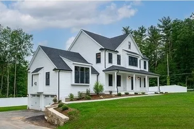 69 Blackstone Street 1