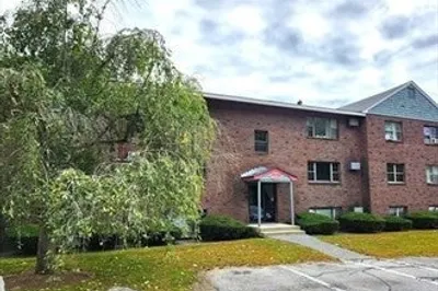 15 Spencer Rd #34E 1