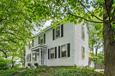 125 High St