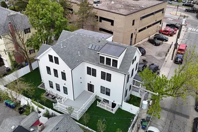 174 Walnut Street 1