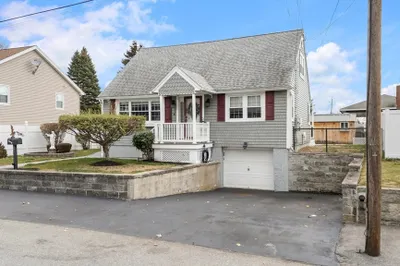 5 Weisner Pkwy