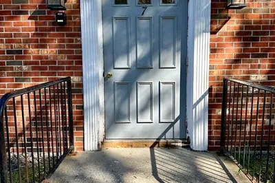 167 South St #7A 1