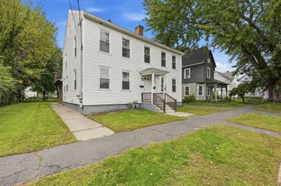 5 Princeton St 1