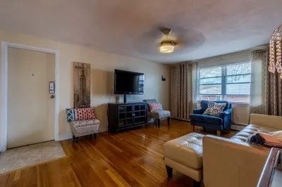 37 Montvale Avenue #11 1