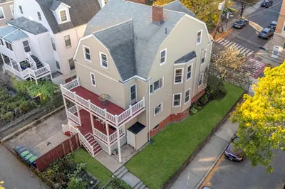 105 Central St