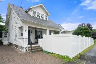 15 Greenwood St 1