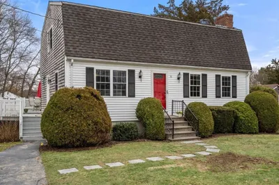 56 Evergreen Dr 1