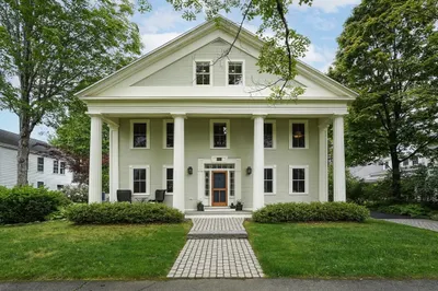 15 Common St
