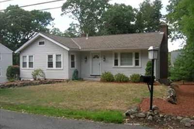 7 Rockville Avenue 1