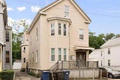 22 Marcella St #3