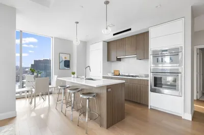 100 Shawmut Ave #8-807 1