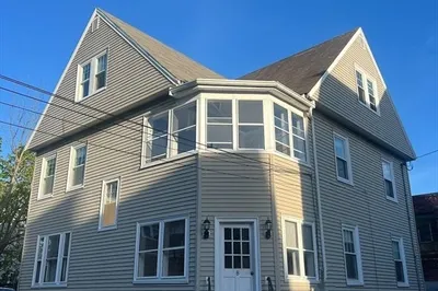 8 Melville Ter #1