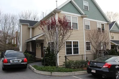 8 Grant St #15 1