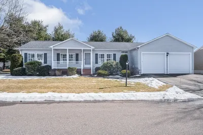 63 Brookstone Dr