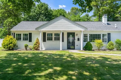 22 Wethersfield Rd