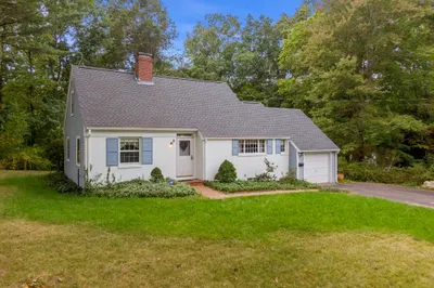 3 Folly Ln