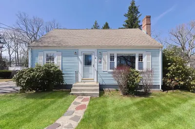 5 Philip Ln
