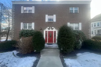 594 Franklin Street #7