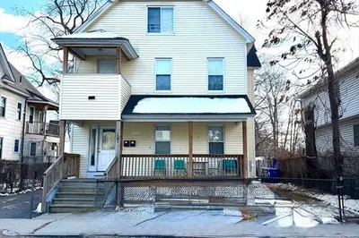 107 Tyler St 1